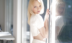 Kate Bloom - Passion HD