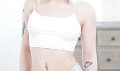 Naomi Nash - Sis Loves Me